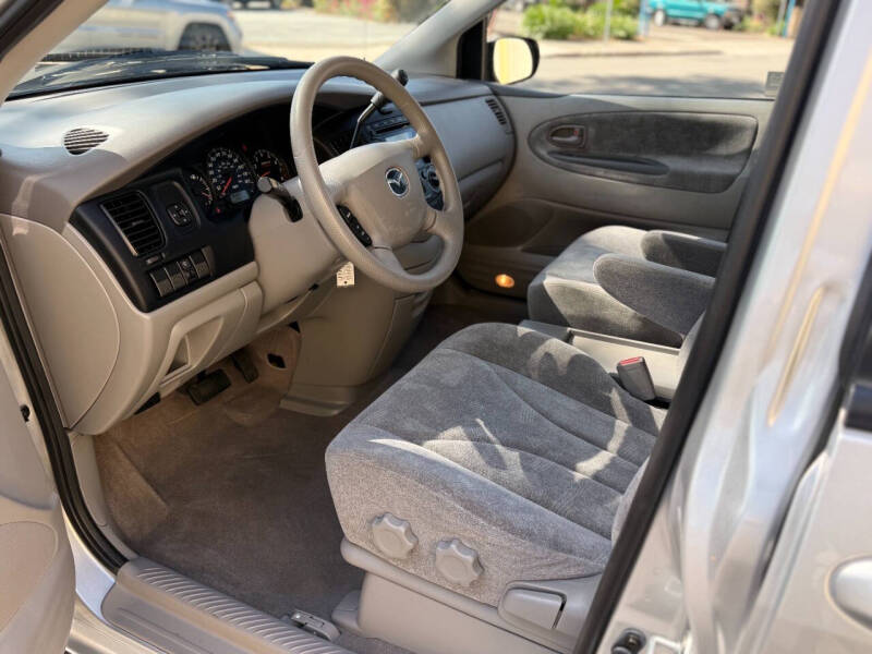 2003 Mazda MPV LX-SV