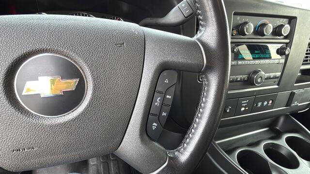 2023 Chevrolet Express LS 3500