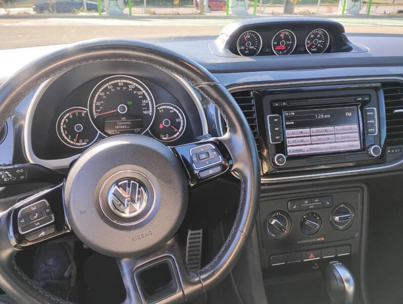 2013 Volkswagen Beetle Convertible Turbo PZEV