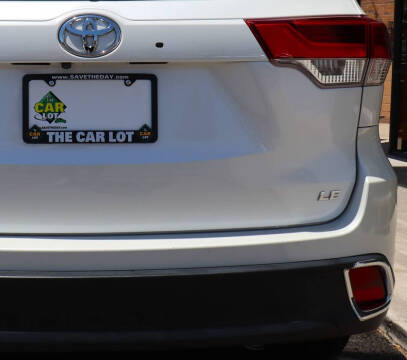 2017 Toyota Highlander LE Plus