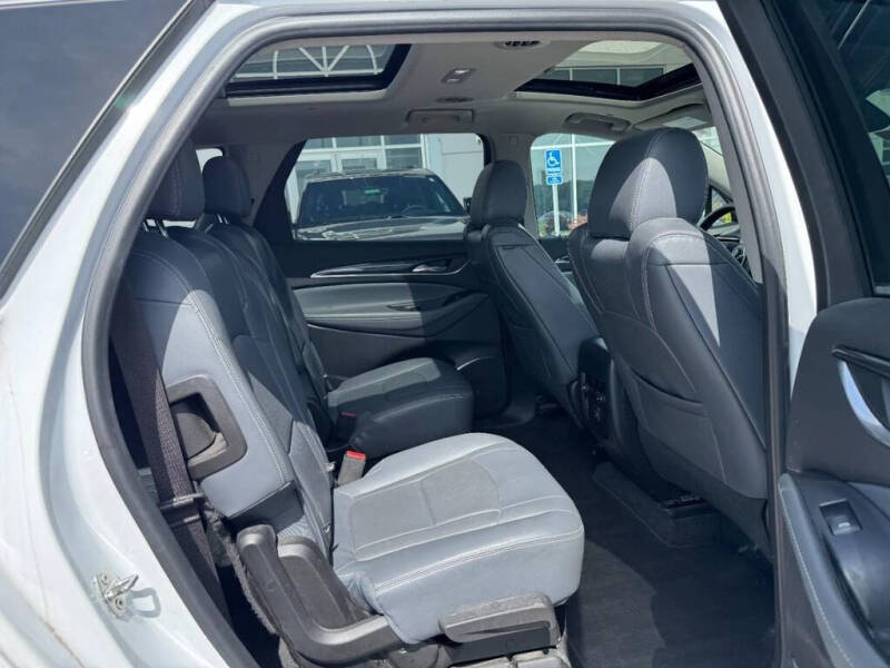 2019 Buick Enclave Essence