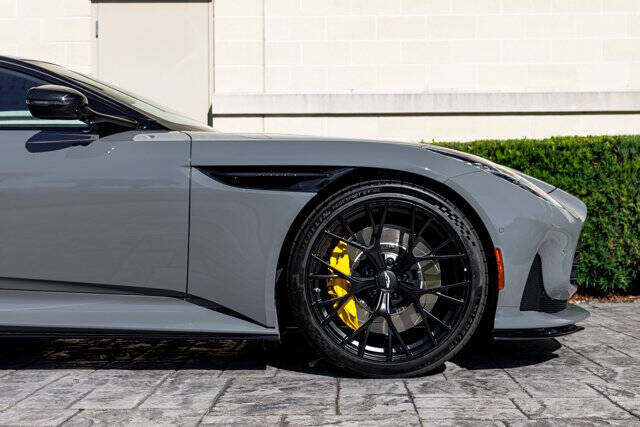 2026 Aston Martin DB12 V8