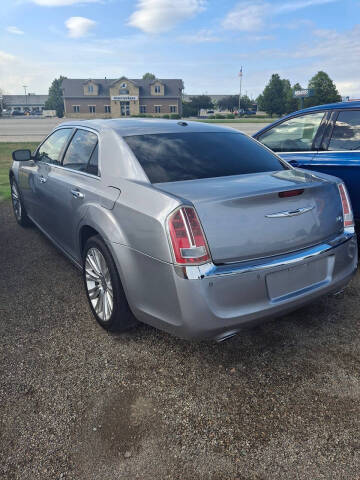 2011 Chrysler 300 C