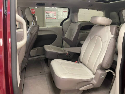 2018 Chrysler Pacifica Touring L Plus