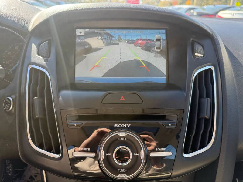 2018 Ford Focus Titanium