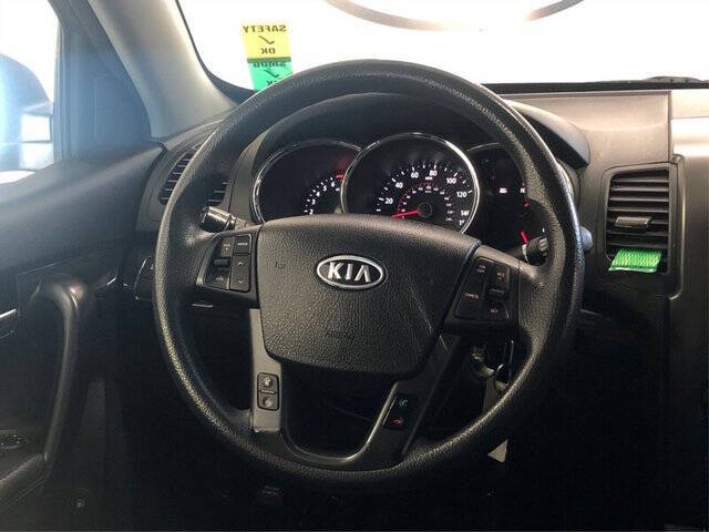 2012 Kia Sorento LX