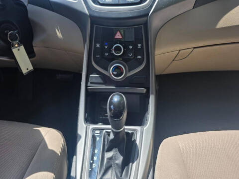 2016 Hyundai Elantra