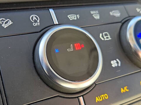 2024 Land Rover Defender 110 P400 X-Dynamic SE