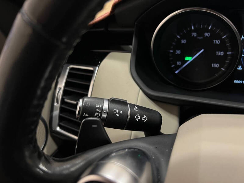 2018 Land Rover Discovery SE