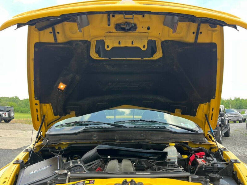 2005 Dodge Ram 1500 SRT-10