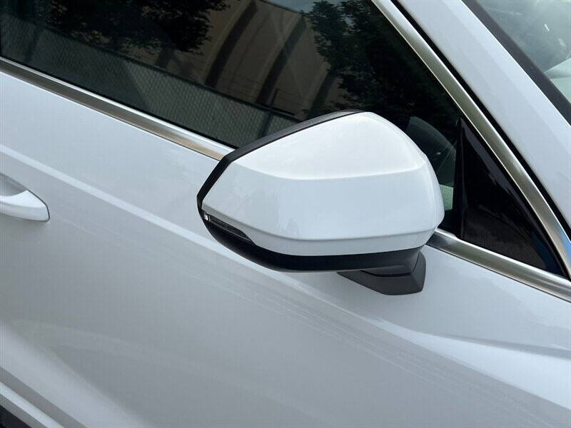 2023 Audi Q3 quattro S line Premium 45 TFSI