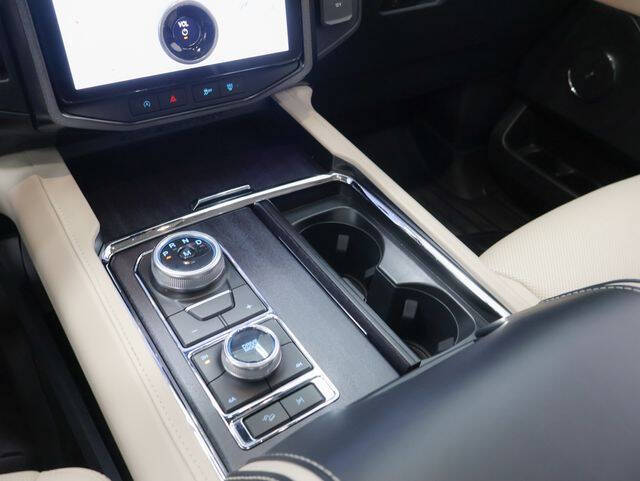 2022 Ford Expedition Platinum