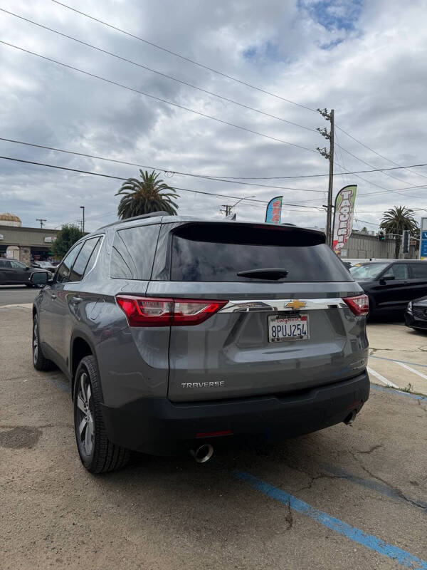 2020 Chevrolet Traverse LT Leather