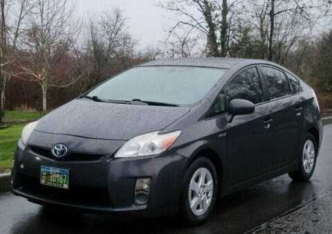 2010 Toyota Prius for sale at CLEAR CHOICE AUTOMOTIVE in Milwaukie OR