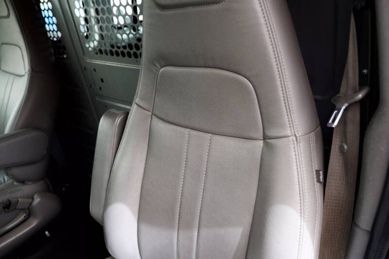 2021 GMC Savana 2500