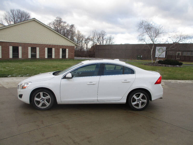 2012 Volvo S60 for sale at Lease Car Sales 2 in Warrensville Heights OH