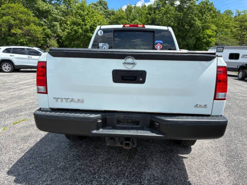 2015 Nissan Titan