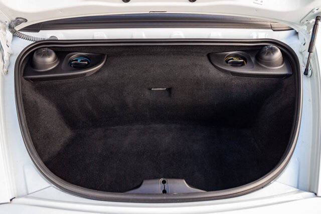 2014 Porsche Boxster 33