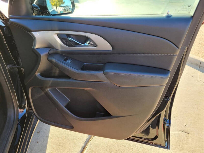 2020 Chevrolet Traverse LT Leather