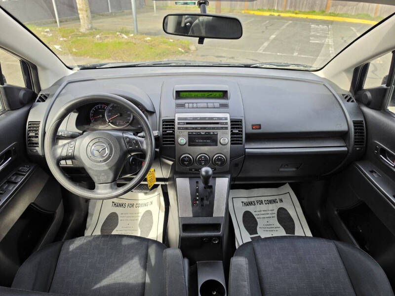 2009 Mazda MAZDA5 Sport