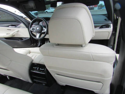 2018 BMW 5 Series 540i xDrive