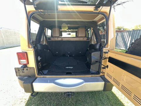 2014 Jeep Wrangler Unlimited Sahara