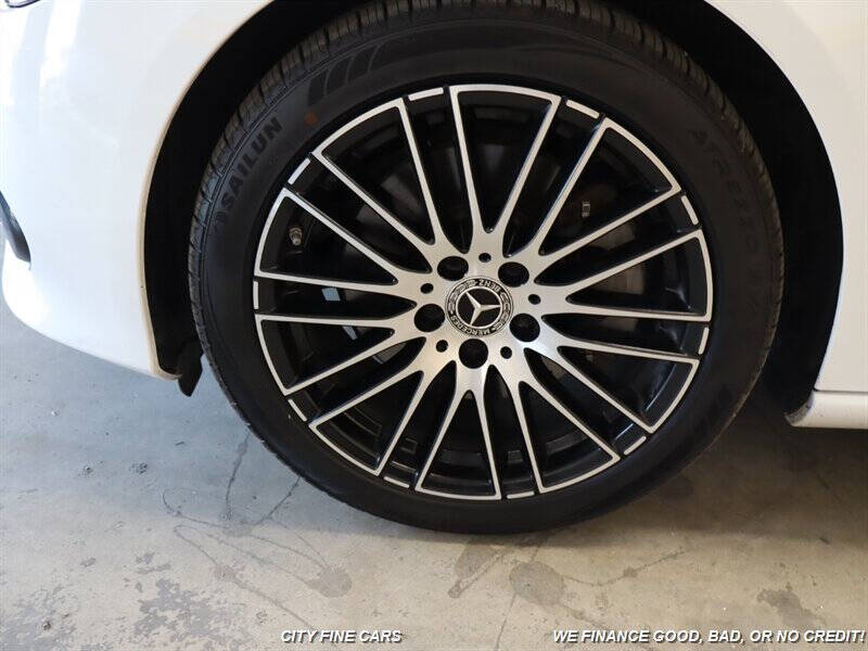 2022 Mercedes-Benz C-Class C 300