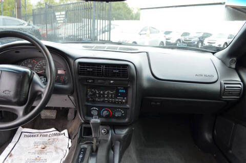 2002 Chevrolet Camaro