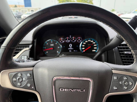 2017 GMC Yukon XL Denali