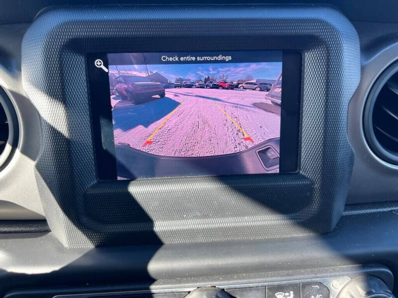 2021 Jeep Gladiator Sport