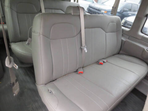 2017 Chevrolet Express LS 3500