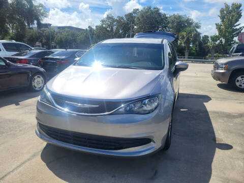2017 Chrysler Pacifica Touring