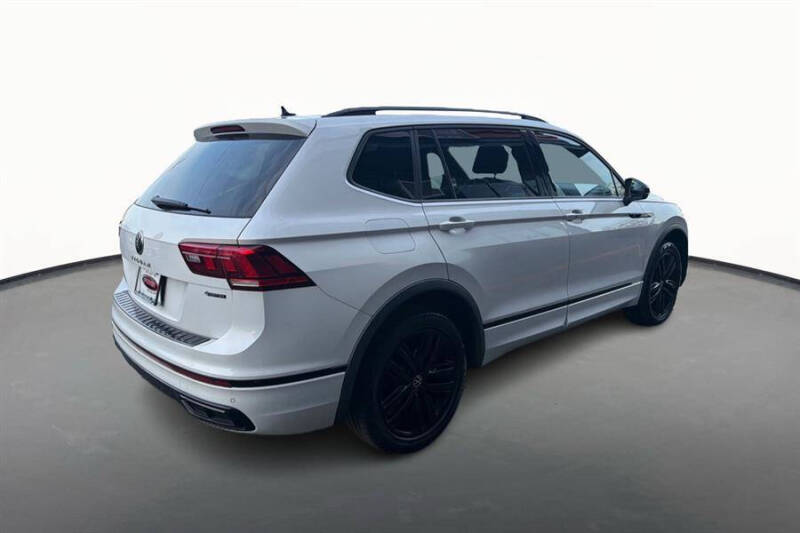 2022 Volkswagen Tiguan SE R-Line Black 4Motion