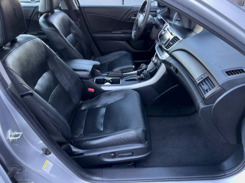 2015 Honda Accord EX-L V6 w/Navi