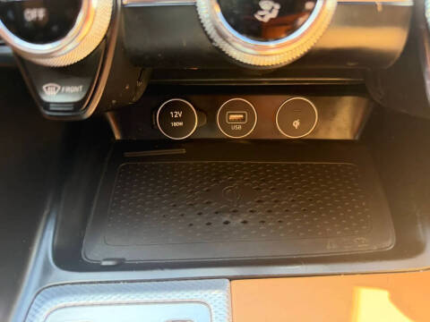 2022 Genesis G70