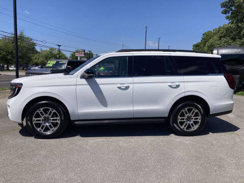2025 Ford Expedition Active