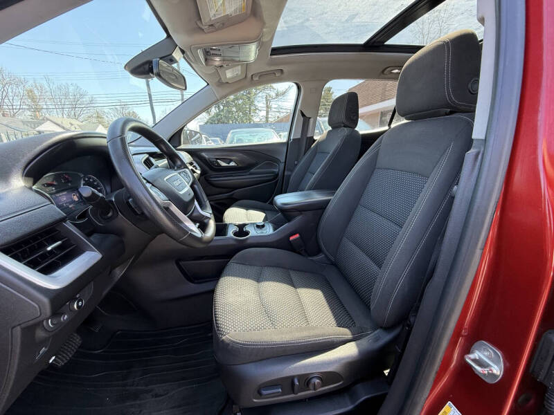2023 GMC Terrain SLE