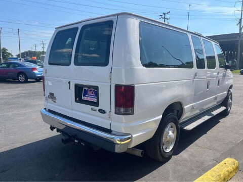 2012 Ford E-Series