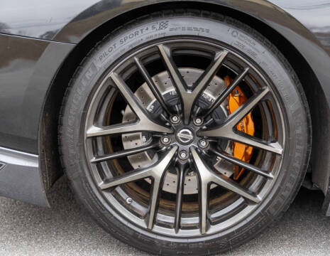 2018 Nissan GT-R Premium