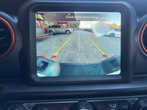 2021 Jeep Gladiator Mojave