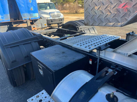 2005 Sterling LT 9500