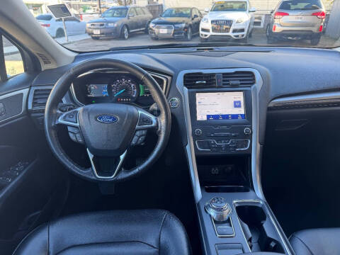 2019 Ford Fusion SEL