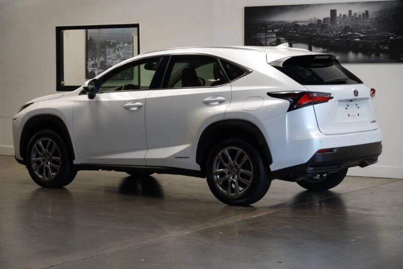 2016 Lexus NX 300h