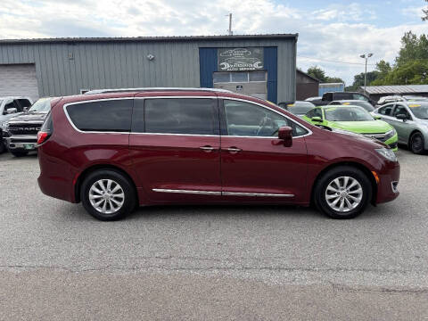 2018 Chrysler Pacifica Touring L