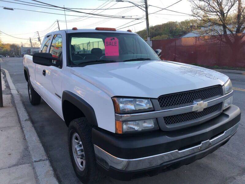 2004 Chevrolet Silverado 2500HD for sale at S & A Cars for Sale in Elmsford NY