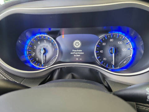 2027 Chrysler Pacifica Select