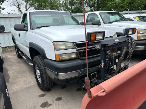 2006 Chevrolet Silverado 3500 for sale at Auto Solutions in Warr Acres OK