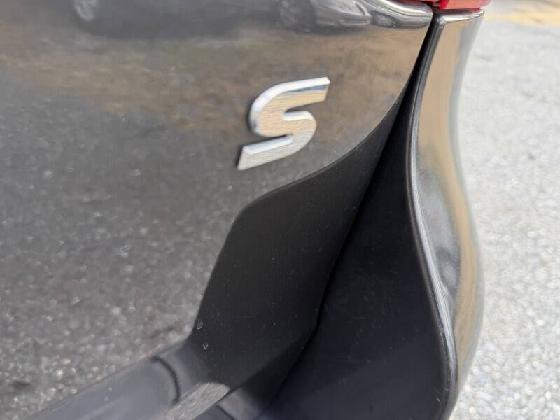 2012 Volkswagen Routan S