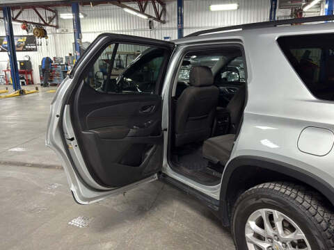 2020 Chevrolet Traverse LT Cloth