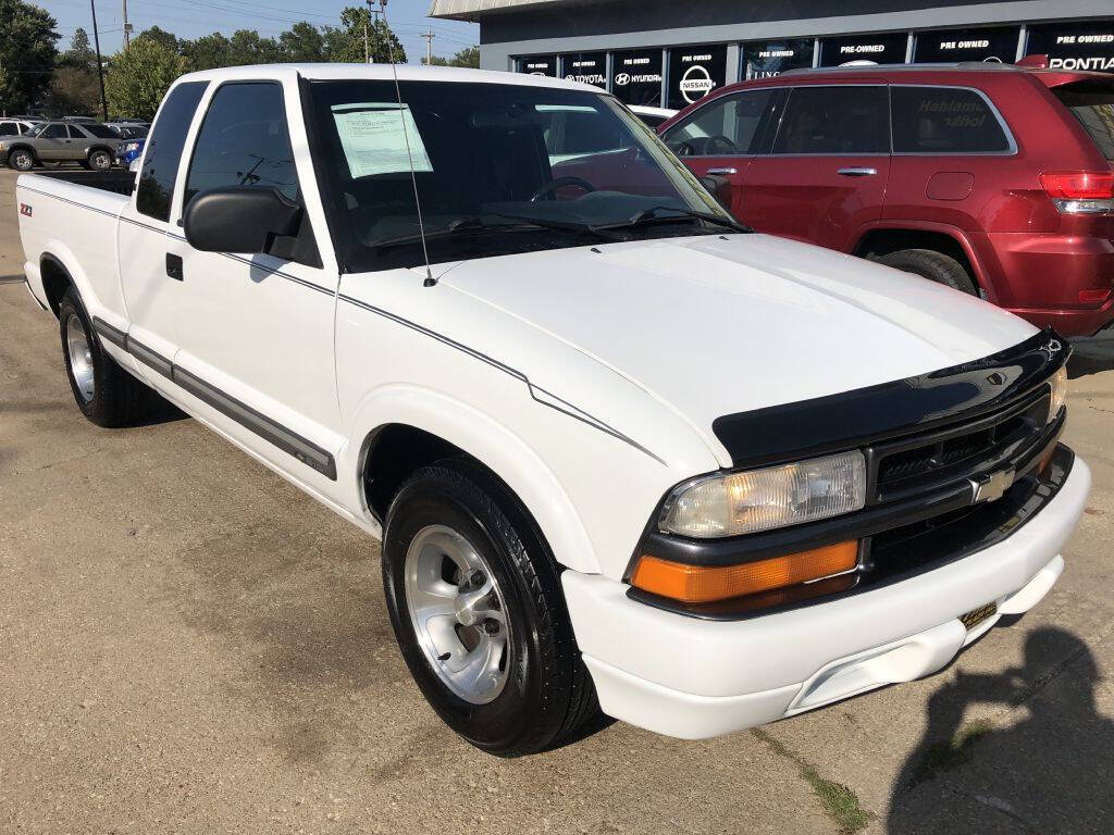 2001 Chevrolet S-10 for sale at Extreme Auto Plaza in Des Moines, IA